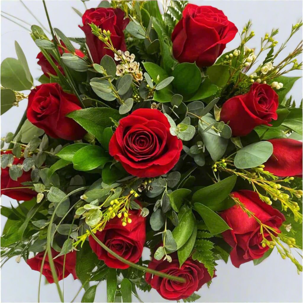 Red Rose Deluxe Dozen Bouquet