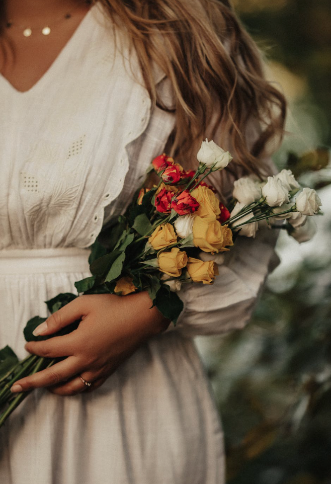 Spray Roses by Colour