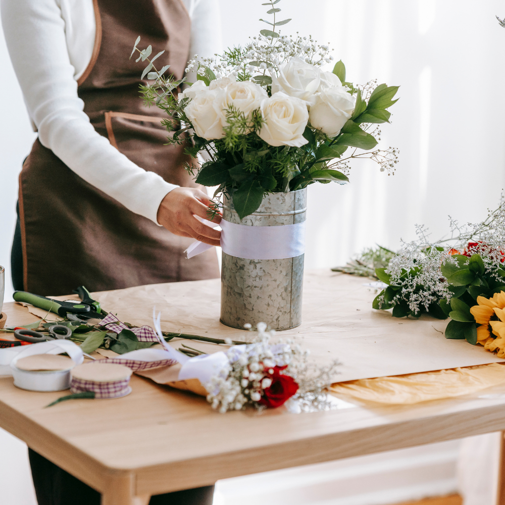 Valentine's Day Vase Arrangement (Designers Choice)